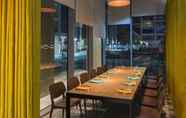 Restaurant 4 Aloft Al Ain