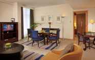 Common Space 7 Beach Rotana All Suites