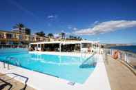 Swimming Pool Atlantic Beach Club