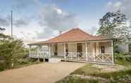 Exterior 5 Royal National Park Cottages