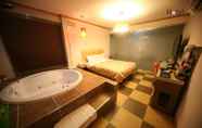 Kamar Tidur 3 Chuncheon Myeongdong Hotel