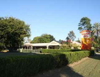 Bangunan 2 Country Roads Motor Inn Gayndah Qld