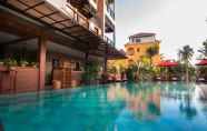 Swimming Pool 5 BB Angkor Residence