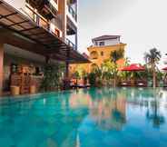 Swimming Pool 5 BB Angkor Residence