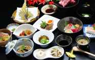 ร้านอาหาร 2 Ryokan Tsuruya Intaku