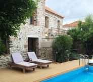 Swimming Pool 3 Villa Thermi