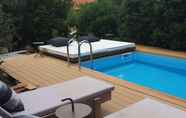 Swimming Pool 5 Villa Thermi