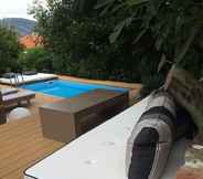 Swimming Pool 4 Villa Thermi