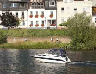 Luar Bangunan 2 Mosel Panorama