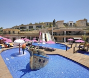 Swimming Pool 2 Be Premium Bodrum