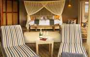 Bilik Tidur 4 Nambiti Plains Private Game Lodge