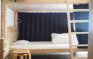 Kamar Tidur 3 NEW WORLD INN - Hostel