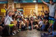 Lobby On The Wallaby Eco Lodge - Hostel