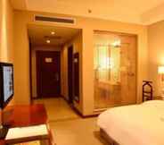 Bedroom 5 Huashan Mountain International Hotel