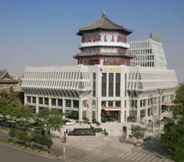 Exterior 2 Huashan Mountain International Hotel