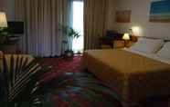 Kamar Tidur 6 CH Hotel Giada Inn