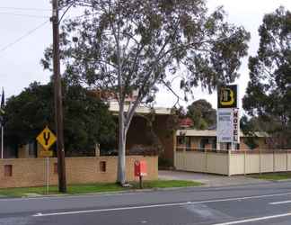 Exterior 2 Eaglehawk Motel