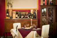 Bar, Kafe, dan Lounge Hotel Ristorante Venusia