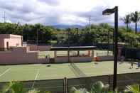 Fitness Center Kaanapali Royal G301 by RedAwning