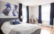 Bedroom 2 MTLVacationRentals - Suite Mont-Royal - 3 queen beds, 1,5 Ba
