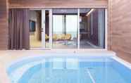 Swimming Pool 6 Hotel Aateli Hillside