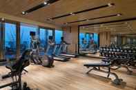 Fitness Center Howard Johnson Yacht Club Hotel