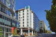 Bên ngoài AC Hotel by Marriott Seattle Bellevue/Downtown