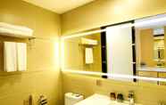 Toilet Kamar 3 Seaman Hotel Guangzhou