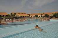 Swimming Pool Le Tonnare di Stintino - Beach Resort