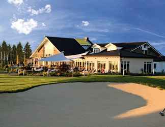 Exterior 2 Gut Heckenhof Hotel & Golfresort