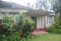 Exterior Weeragiri Homestay