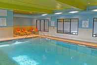 Swimming Pool Holiday Inn Express & Suites St. Louis South - I-55, an IHG Hotel