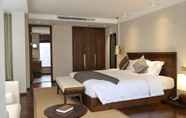 Bedroom 4 Seclusive Life in Jiangnan •Canal Yard