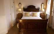 Kamar Tidur 7 Chantry Hotel