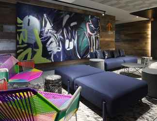 Sảnh chờ 2 Aloft Perth