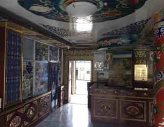 Lobi 2 Overseas Tibetan Hotel