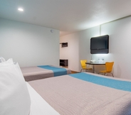 Kamar Tidur 2 Motel 6 San Bernardino, CA - Downtown