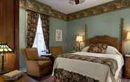 Bilik Tidur 5 The Queen Victoria B&B