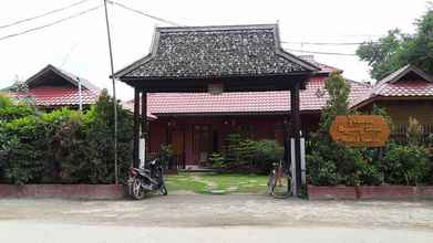 ภายนอกอาคาร 4 Palace Nyaung Shwe Guest House