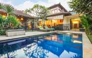 Kolam Renang 3 Villa Bali Caviar