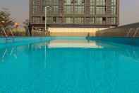 Swimming Pool Yuwa Serviced ApartHotel