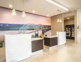 Sảnh chờ 2 La Quinta Inn & Suites by Wyndham Memphis Downtown