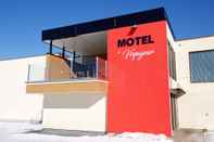 Exterior Motel le Voyageur