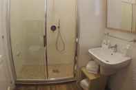 In-room Bathroom Rooms Stazione Centrale