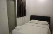 Kamar Tidur 5 Holiday Heritage Hill