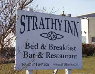 Exterior 2 Strathy Inn