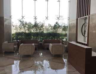 Lobby 2 Lemon Tree Hotel, Sector 60, Gurugram