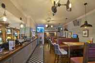 Quầy bar, cafe và phòng lounge The George Inn