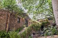 Exterior Etna Botanic Garden