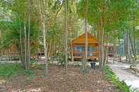 พื้นที่สาธารณะ Tree House Bungalows Resort